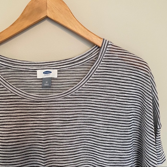 Old Navy Striped Top Sz M - Picture 3 of 3